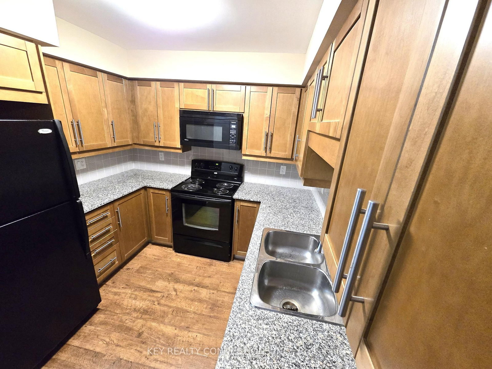 20 Blue Jays Way, Unit 906 - Photo 6