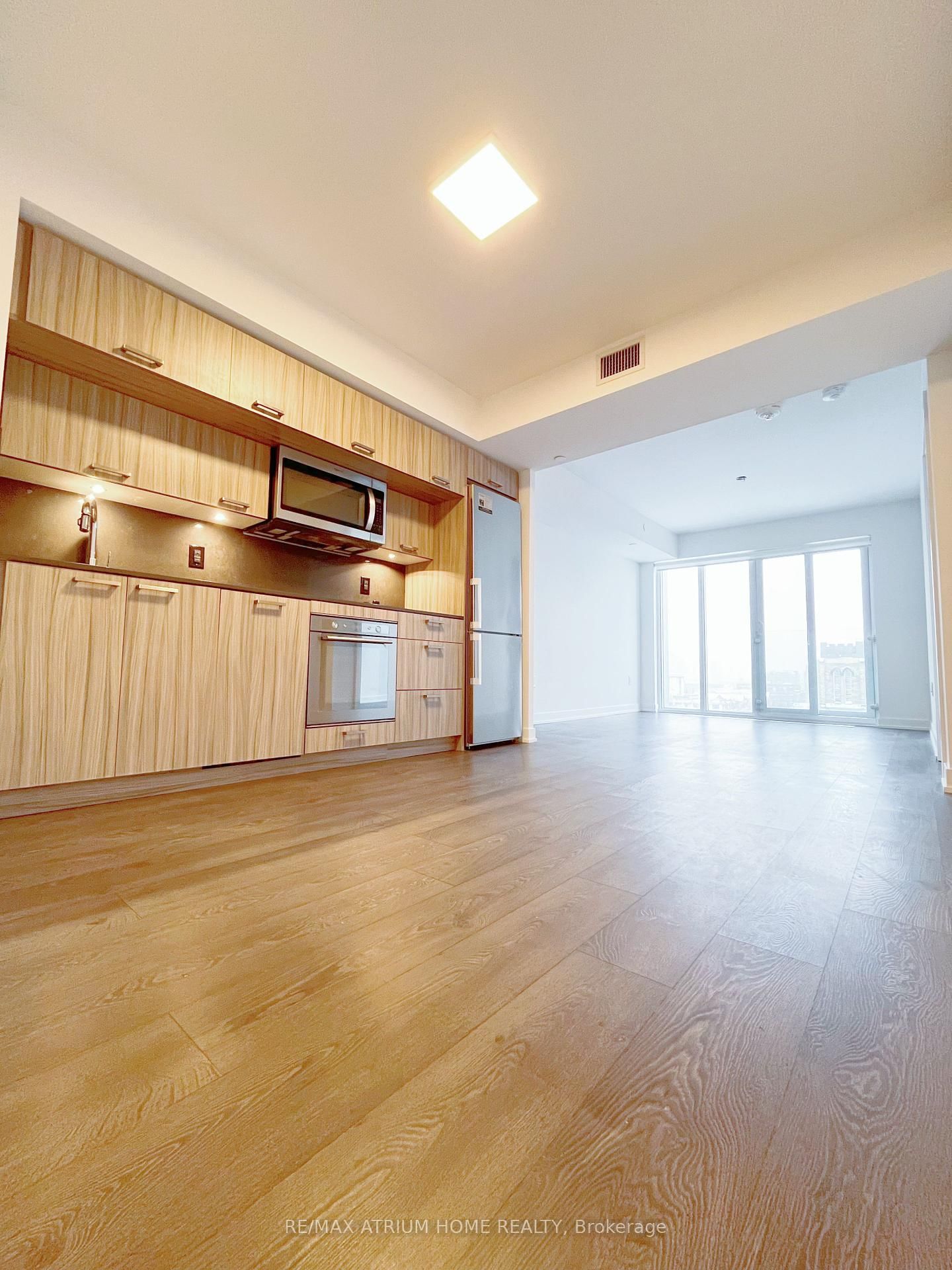 Condo for sale at 816-50 Mccaul Street, Toronto, Kensington-Chinatown, M5T 1V9 - MLS: C12082476