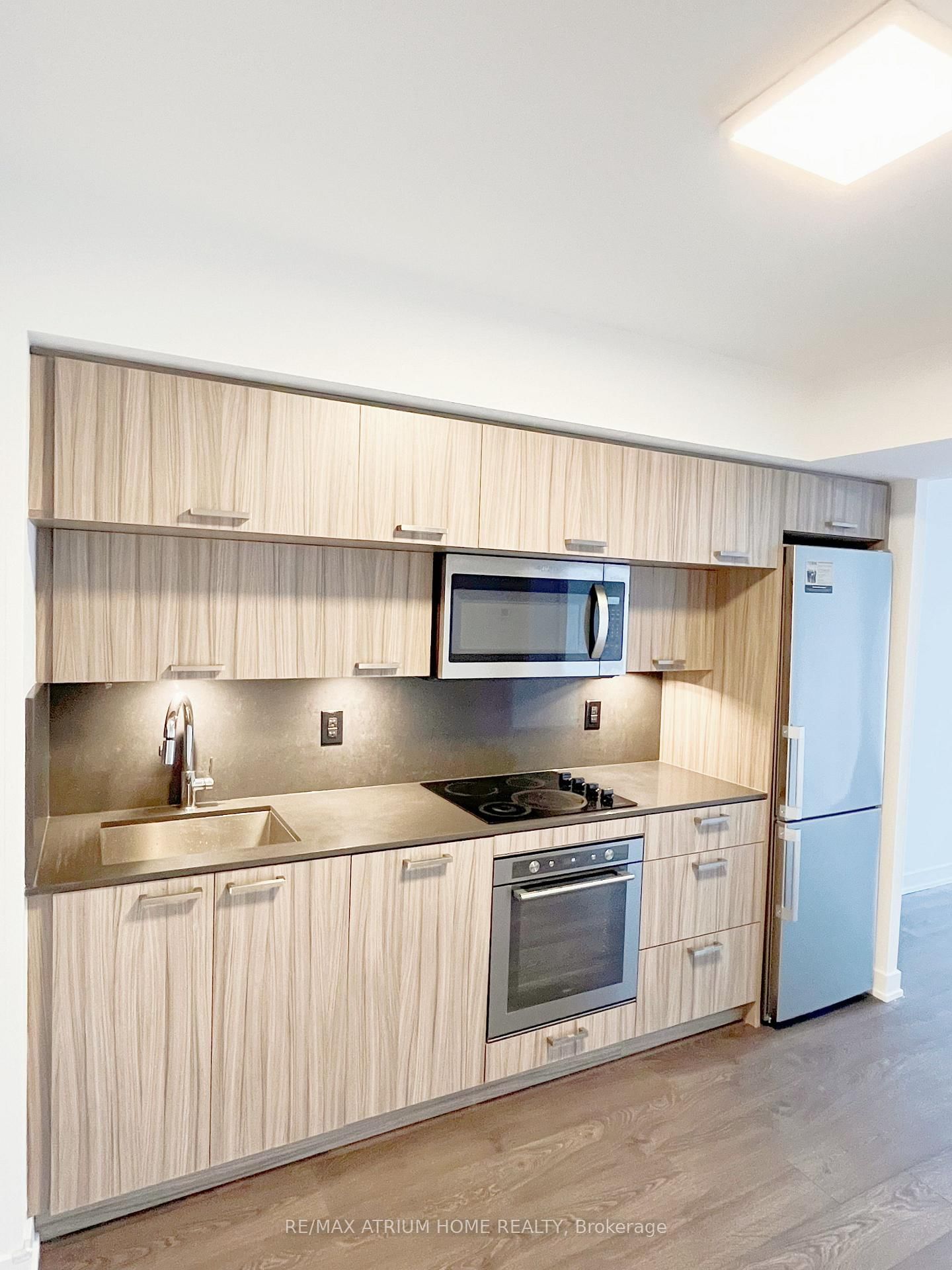 Condo for sale at 816-50 Mccaul Street, Toronto, Kensington-Chinatown, M5T 1V9 - MLS: C12082476