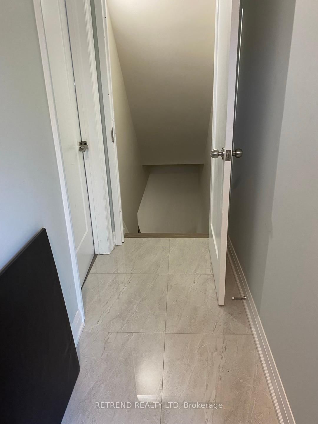 Detached House for lease at 8 Saber Court, Toronto, Willowdale West, M2M 1S8 - MLS: C12082632