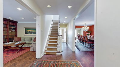 122 Hillmount Ave, Toronto - Englemount-Lawrence image-0-1