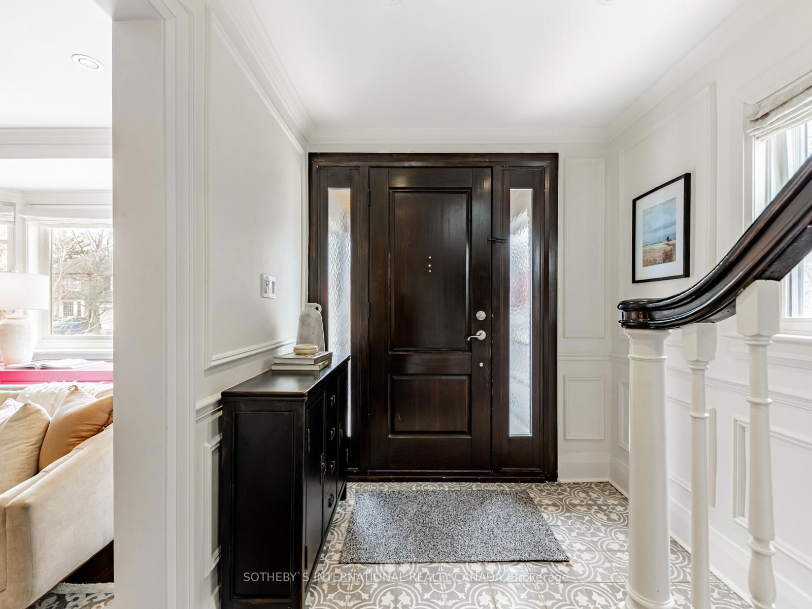 Detached House sold at 9 Tanager Avenue, Toronto, Leaside, M4G 3P9 - MLS: C12084494