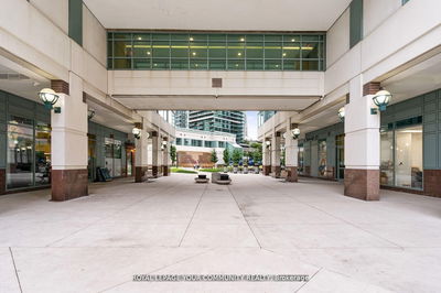 Unit 2402 — 10 Queens Quay, Toronto - Waterfront Communities C1 image-0-2