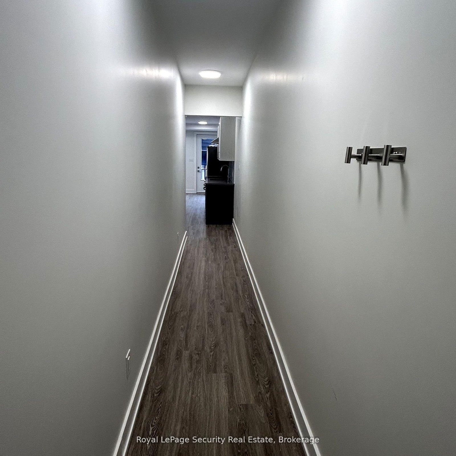 Detached House leased at 4-513 Ossington Avenue, Toronto, Palmerston-Little Italy, M6G 3T3 - MLS: C12084917