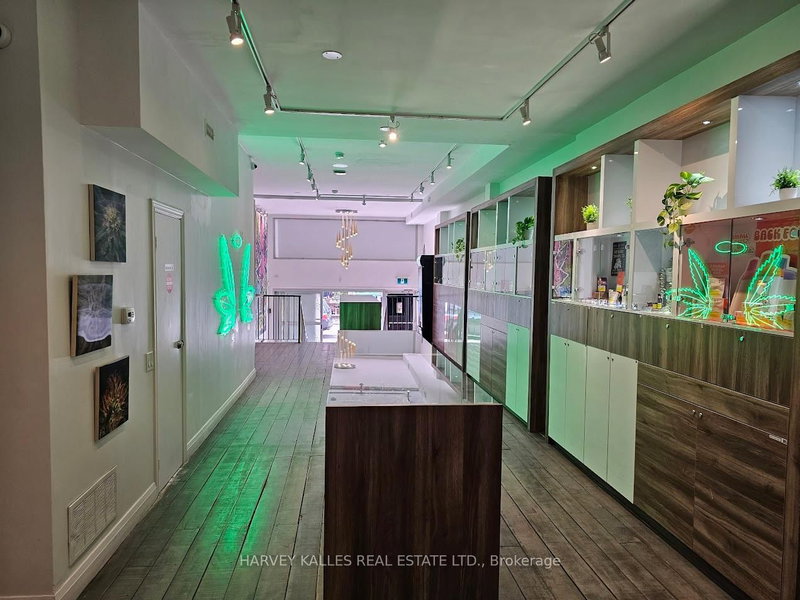 Main - 25 Kensington Ave, Toronto, M5T 2J8 | Image 3