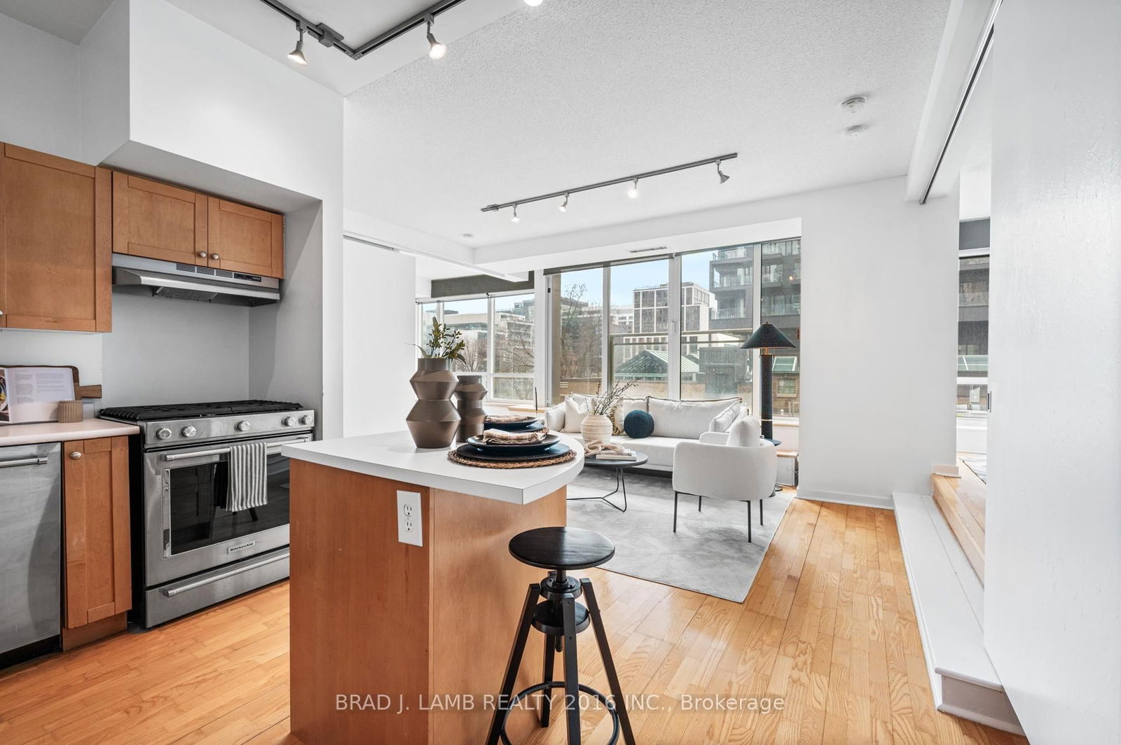 Condo sold at 503-50 Camden Street, Toronto, Waterfront Communities C1, M5V 3N1 - MLS: C12085646