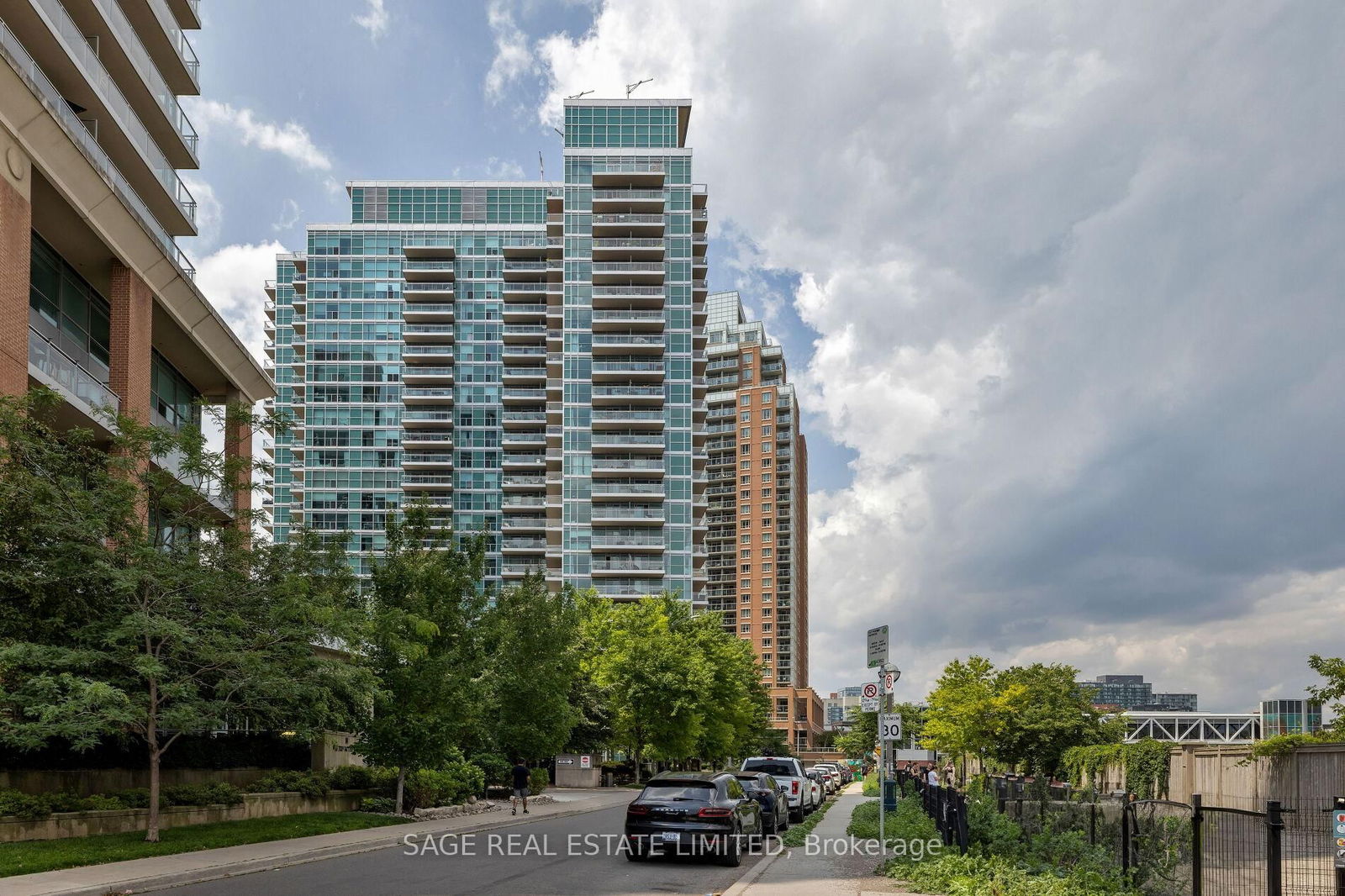 Condo for sale at 1106-100 Western Battery Road, Toronto, Niagara, M6K 3S2 - MLS: C12085968