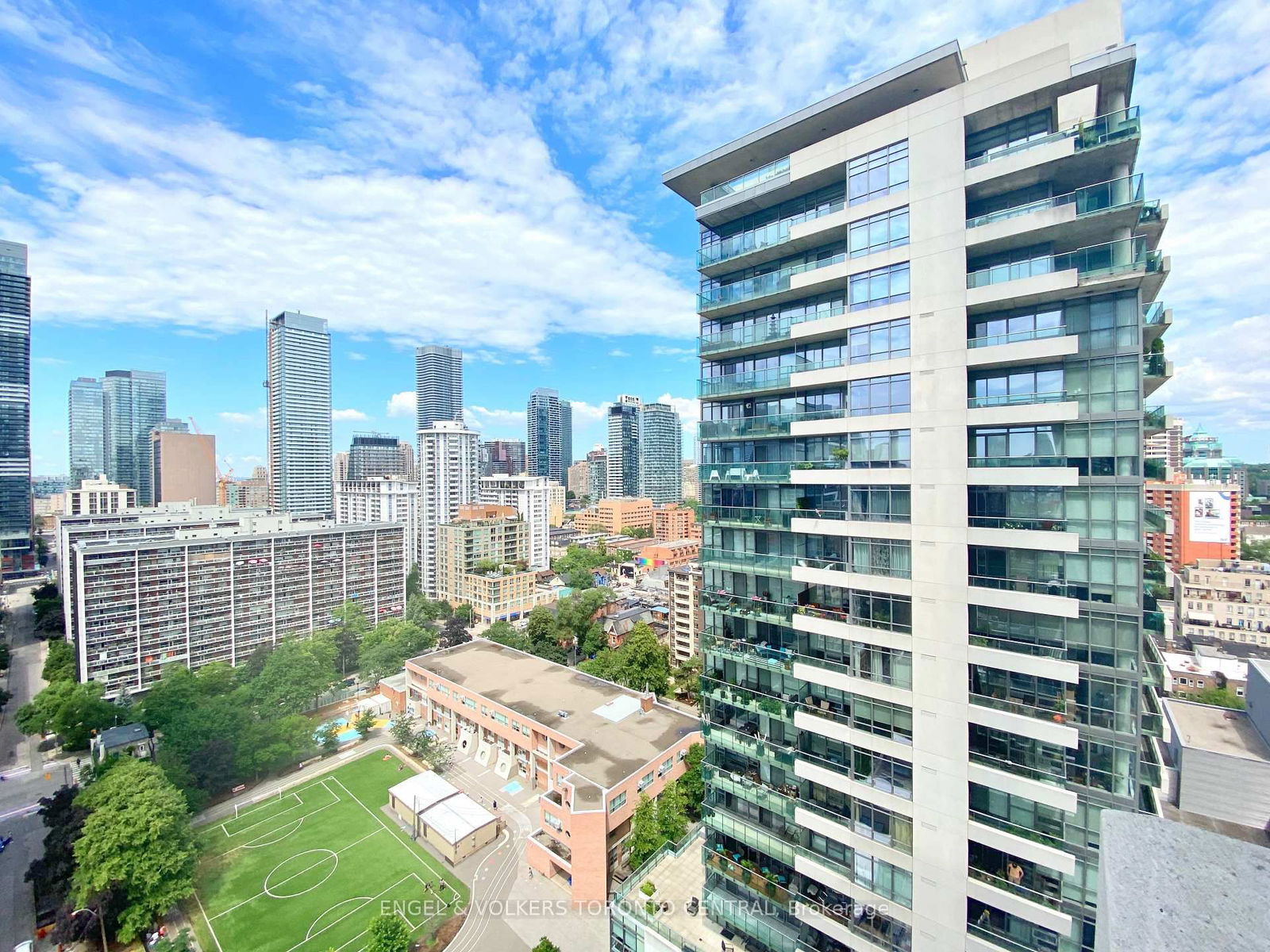 Condo sold at 2004-281 Mutual Street, Toronto, Church-Yonge Corridor, M4Y 3C4 - MLS: C12085986