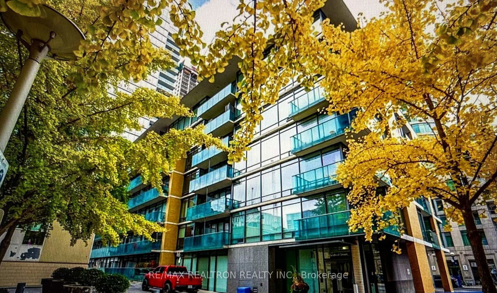 Condo leased at 309-21 Scollard Street, Toronto, Annex, M5R 1G1 - MLS: C12086199