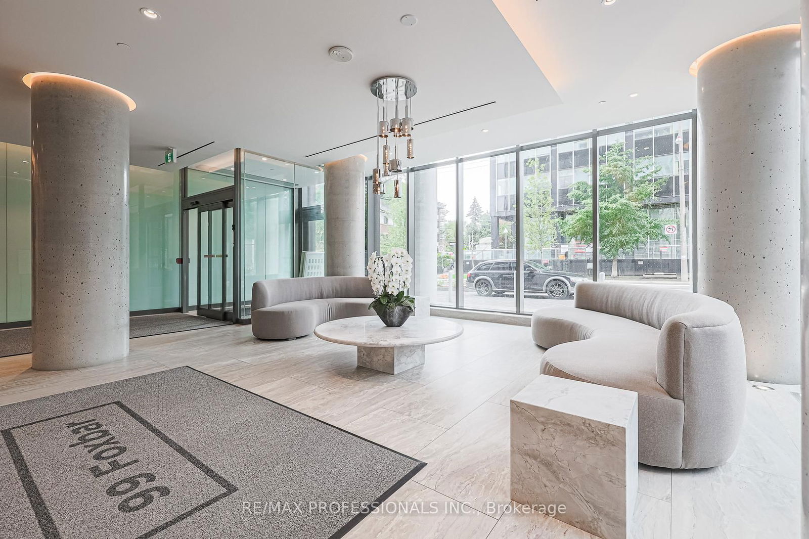 Condo leased at 2209-99 Foxbar Road, Toronto, Yonge-St. Clair, M4V 2G5 - MLS: C12086263