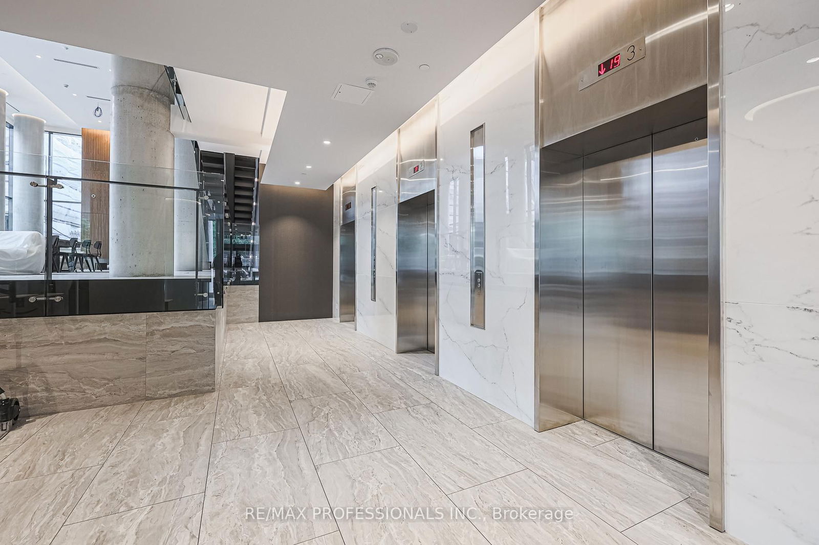 Condo leased at 2209-99 Foxbar Road, Toronto, Yonge-St. Clair, M4V 2G5 - MLS: C12086263