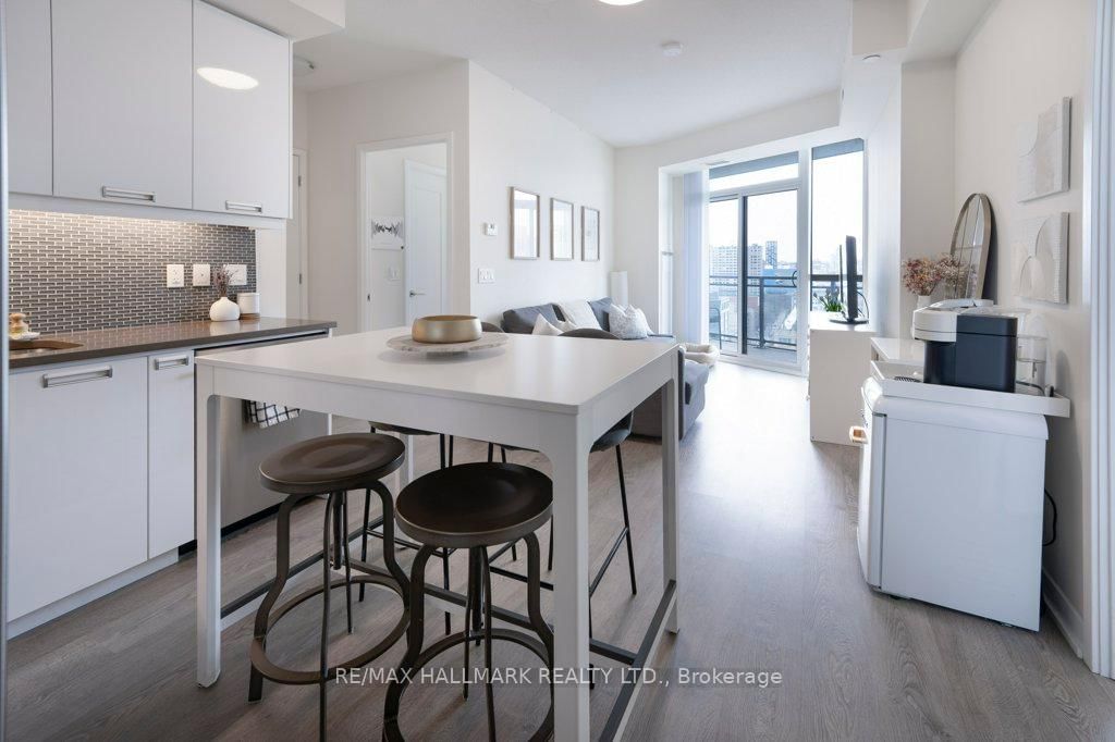 Condo for lease at 1608-99 John Street, Toronto, Waterfront Communities C1, M5V 0S6 - MLS: C12086399