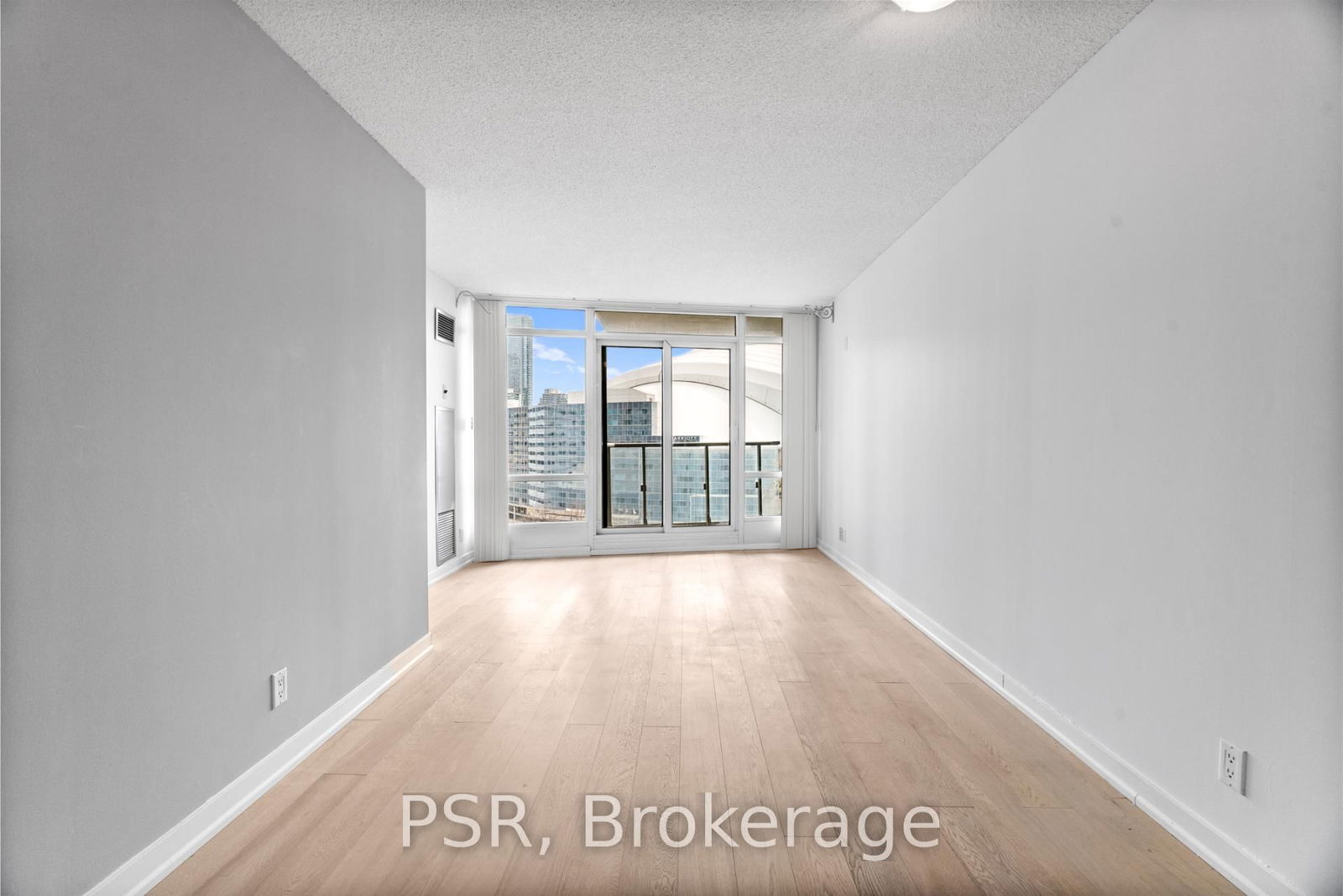 Condo leased at 1608-373 Front Street, Toronto, Waterfront Communities C1, M5V 3R7 - MLS: C12086858