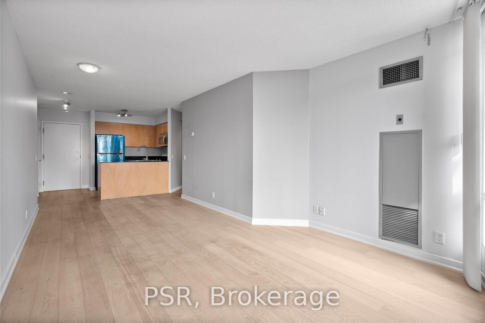 Condo leased at 1608-373 Front Street, Toronto, Waterfront Communities C1, M5V 3R7 - MLS: C12086858