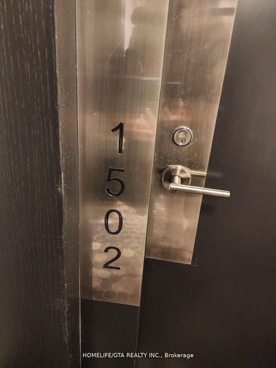 Unit 1502 — 101 Erskine Ave, Toronto - Mount Pleasant West image-0-2