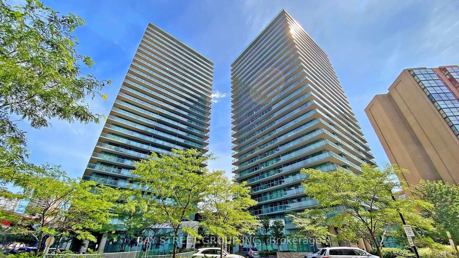 Condo for sale at 803-5500 Yonge Street, Toronto, Willowdale West, M2N 7L1 - MLS: C12087196
