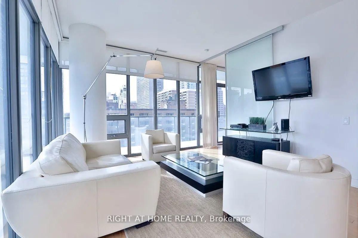Condo for lease at 1005-33 Charles Street, Toronto, Church-Yonge Corridor, M4Y 1R9 - MLS: C12087672