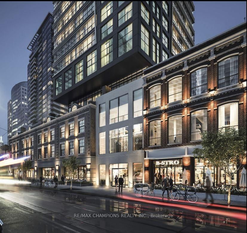 705 - 327 King Street W 5