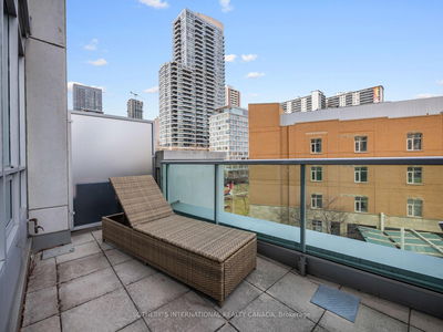 Unit 306 — 120 Homewood Ave, Toronto - North St. James Town image-0-2