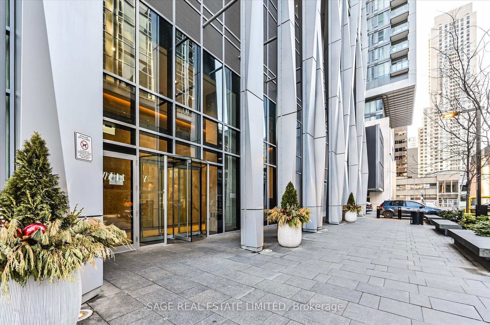 Condo for lease at 3802-1 Yorkville Avenue, Toronto, Annex, M4W 1L1 - MLS: C12088227