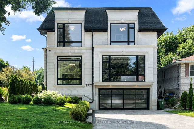 225 Northwood Drive
