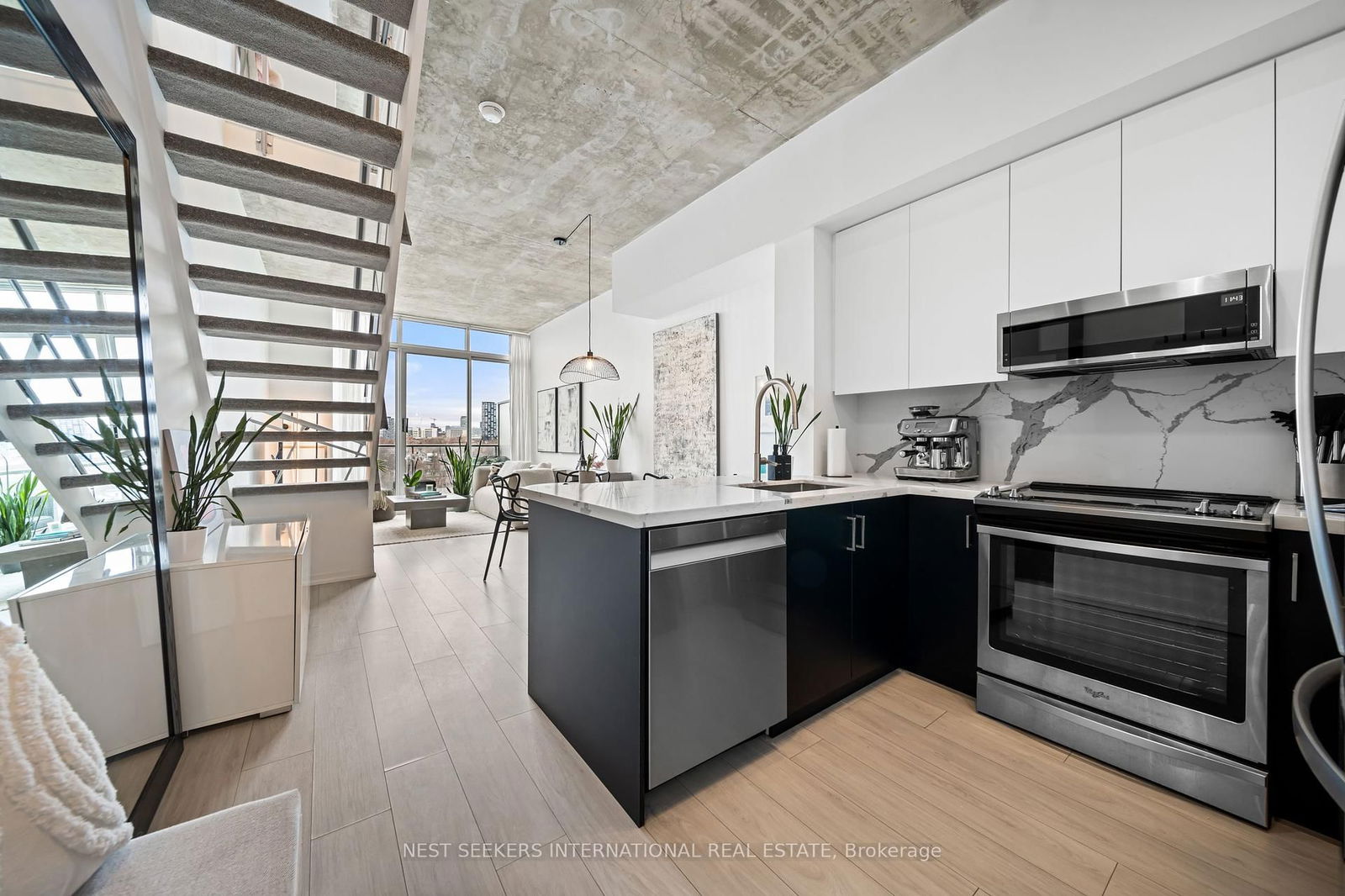 Condo for sale at 919-388 Richmond Street, Toronto, Waterfront Communities C1, M5V 3P1 - MLS: C12089391