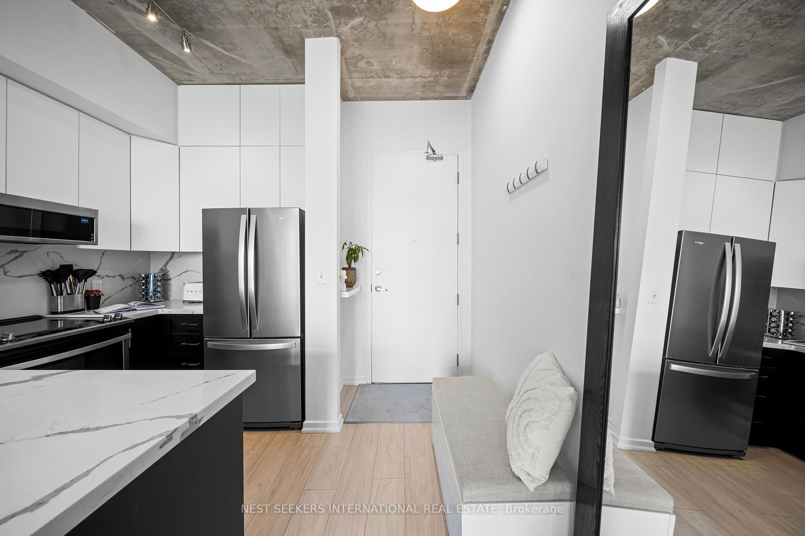 Condo for sale at 919-388 Richmond Street, Toronto, Waterfront Communities C1, M5V 3P1 - MLS: C12089391