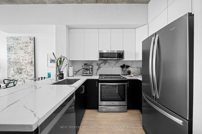 Unit 919 — 388 Richmond St, Toronto - Waterfront Communities C1 image-0-3
