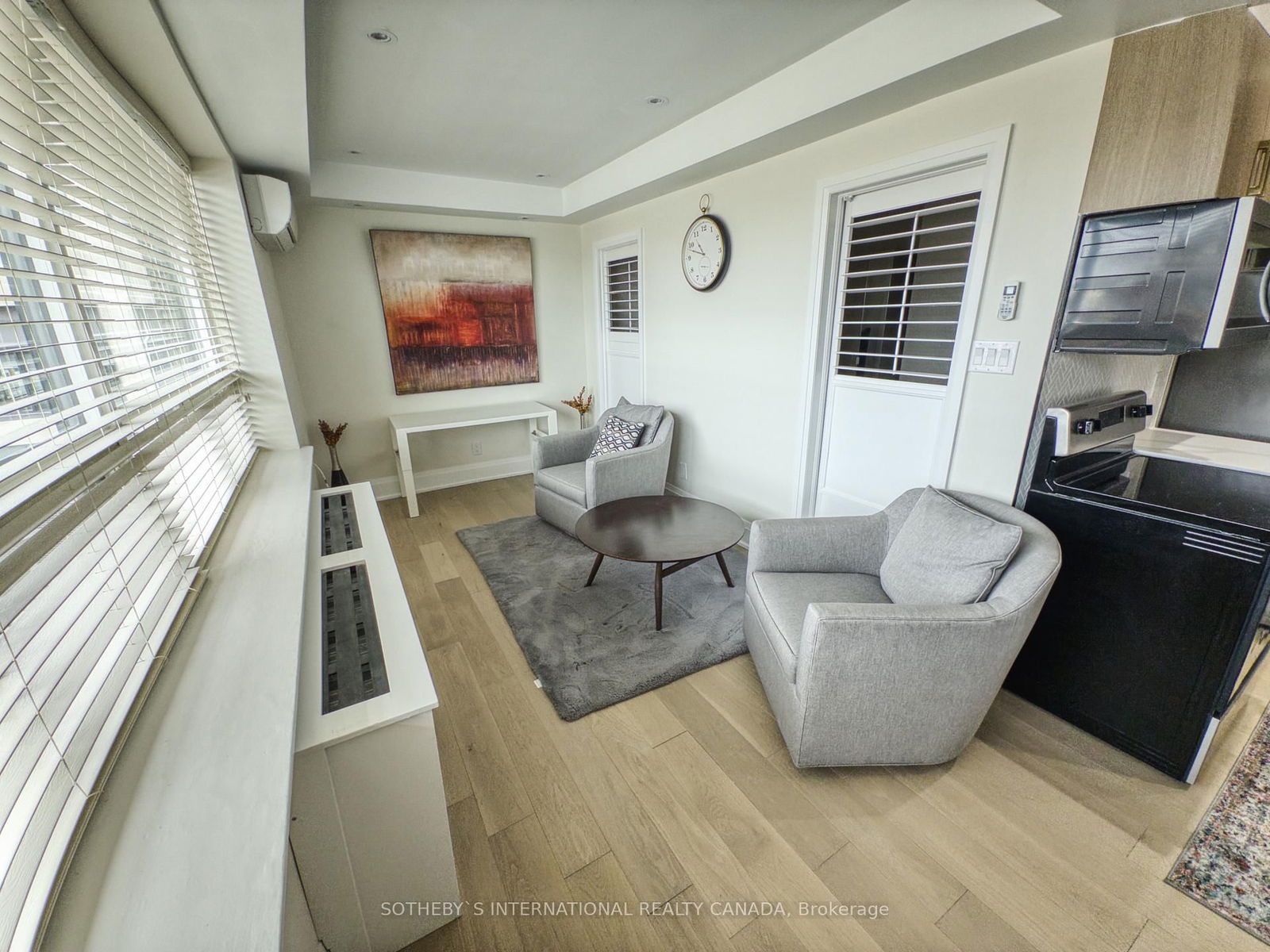 Condo leased at 304-710 Spadina Avenue, Toronto, University, M5S 2J3 - MLS: C12090241