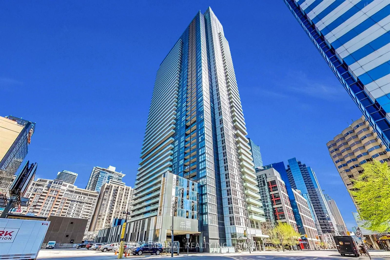 Condo leased at 901-300 Front Street, Toronto, Waterfront Communities C1, M5V 0E9 - MLS: C12090828