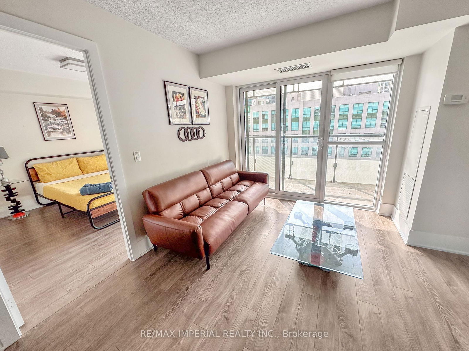 Condo leased at 901-300 Front Street, Toronto, Waterfront Communities C1, M5V 0E9 - MLS: C12090828