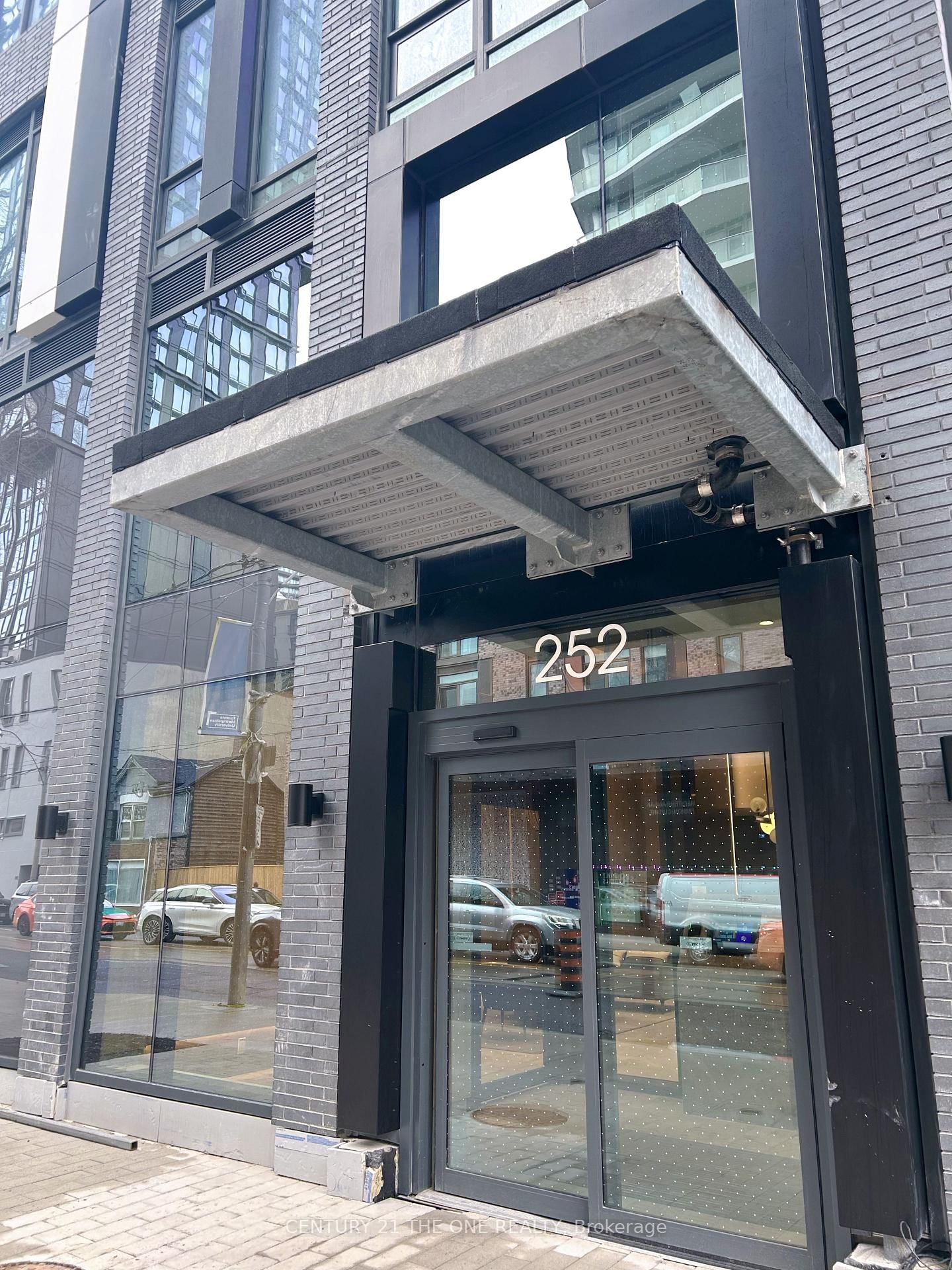Condo leased at 1102-252 Church Street, Toronto, Church-Yonge Corridor, M5B 1Z2 - MLS: C12090891