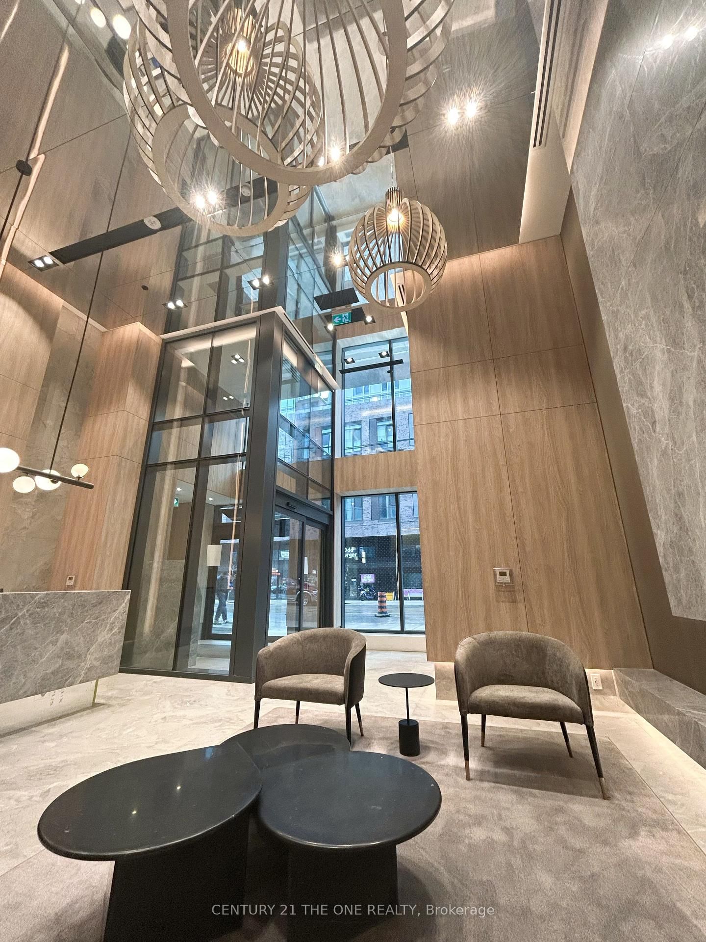 Condo leased at 1102-252 Church Street, Toronto, Church-Yonge Corridor, M5B 1Z2 - MLS: C12090891