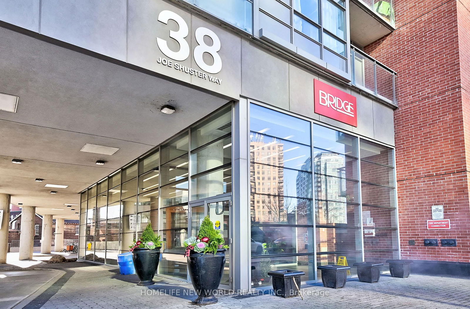 Condo for sale at 421-38 Joe Shuster Way, Toronto, Niagara, M6K 0A5 - MLS: C12091088