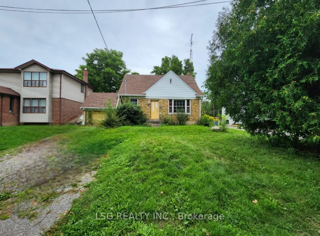 Detached House for sale at 22 Homewood Avenue, Toronto, Newtonbrook West, M2M 1J9 - MLS: C12091386