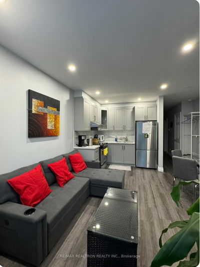 Unit Main — 326 Bathurst St, Toronto - Trinity-Bellwoods image-0-3