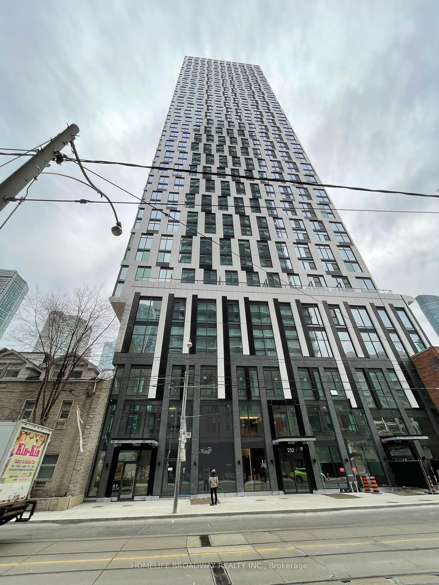 Condo for lease at 1510-252 Church Street, Toronto, Church-Yonge Corridor, M5B 1Z2 - MLS: C12091509
