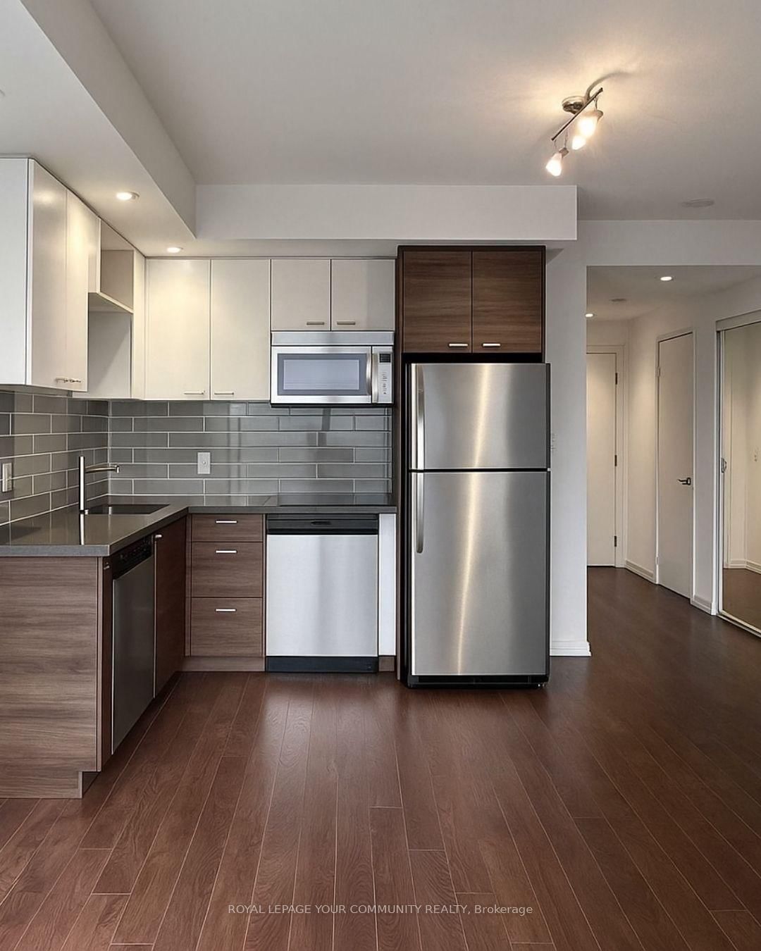 Condo for lease at 3203-121 Mcmahon Drive, Toronto, Bayview Village, M2K 2X9 - MLS: C12092157