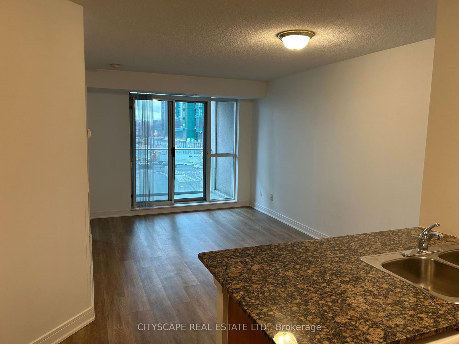 Condo for lease at 703-31 Bales Avenue, Toronto, Willowdale East, M2N 7L6 - MLS: C12092252