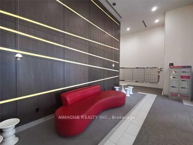 Unit 812 — 68 Canterbury Pl, Toronto - Willowdale West image-0-3