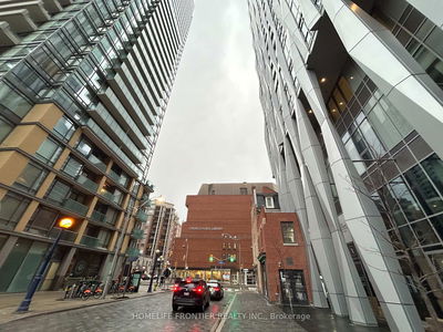 Unit 1104 — 1 Yorkville Ave, Toronto - Annex image-0-2
