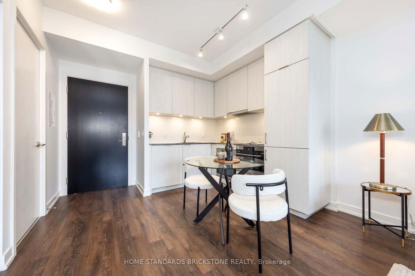 Condo for sale at 412-158 Front Street, Toronto, Moss Park, M5A 0K9 - MLS: C12092966