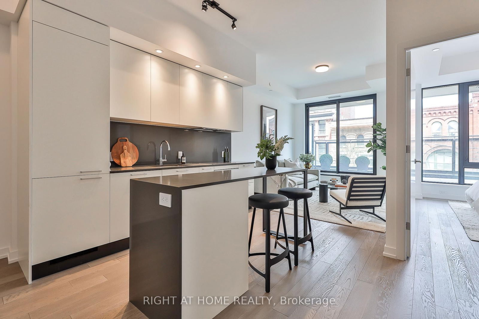 Condo for sale at 211-200 Sudbury Street, Toronto, Little Portugal, M6J 0H1 - MLS: C12093038