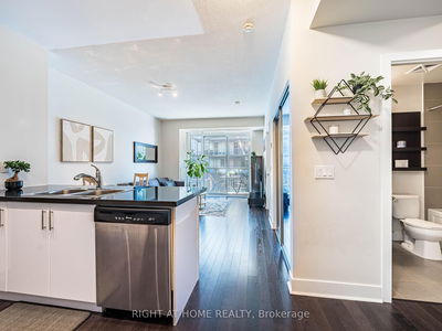 Unit 301 — 90 Stadium Rd, Toronto - Niagara image-0-1