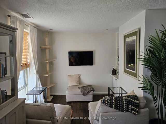 Ph807 - 80 Charles Street