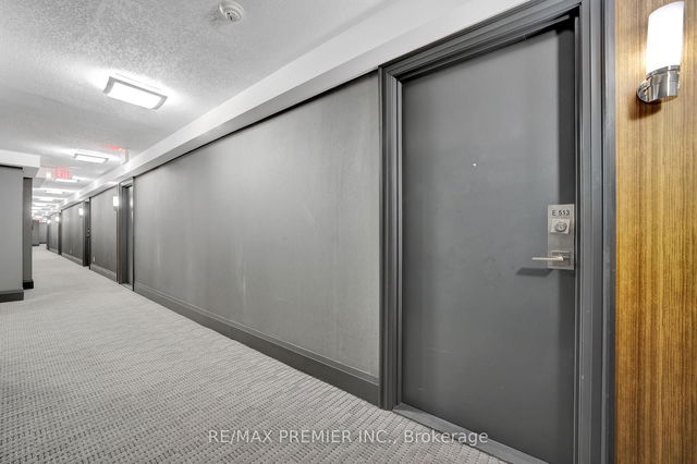 513 - 555 Wilson Avenue