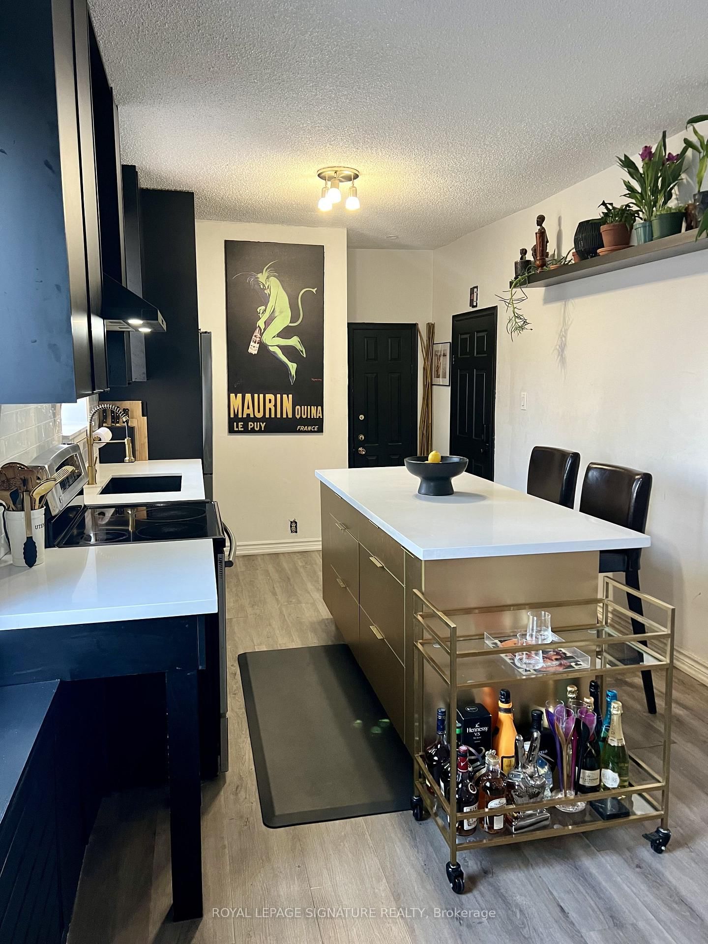 Semi-Detached House leased at 1-2 London Street, Toronto, Annex, M6G 1M9 - MLS: C12094392