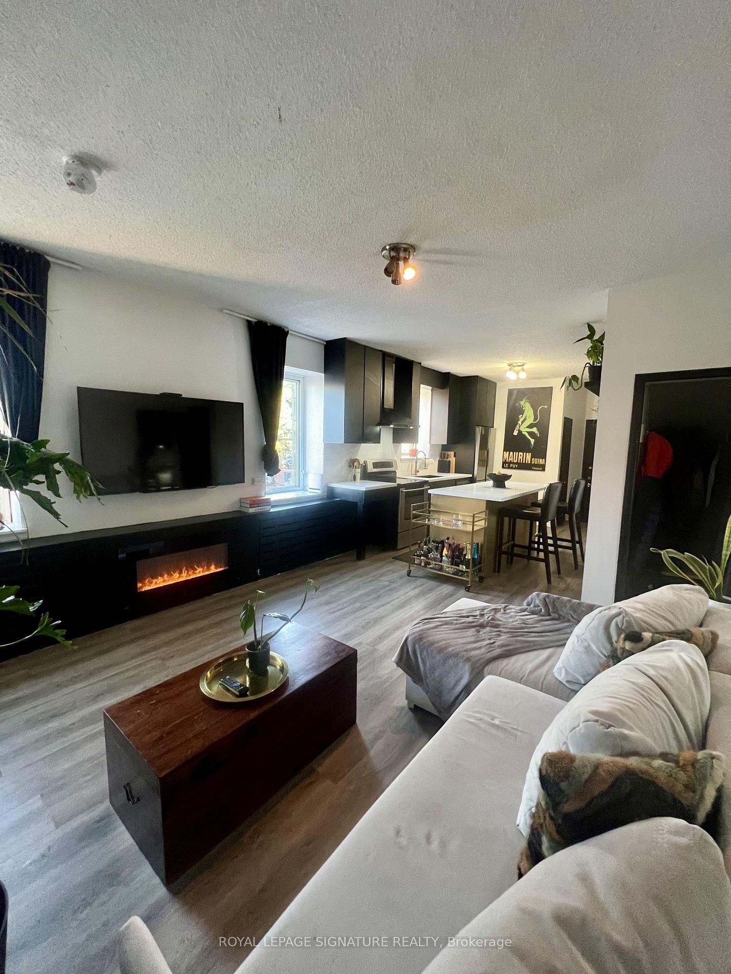 Semi-Detached House leased at 1-2 London Street, Toronto, Annex, M6G 1M9 - MLS: C12094392