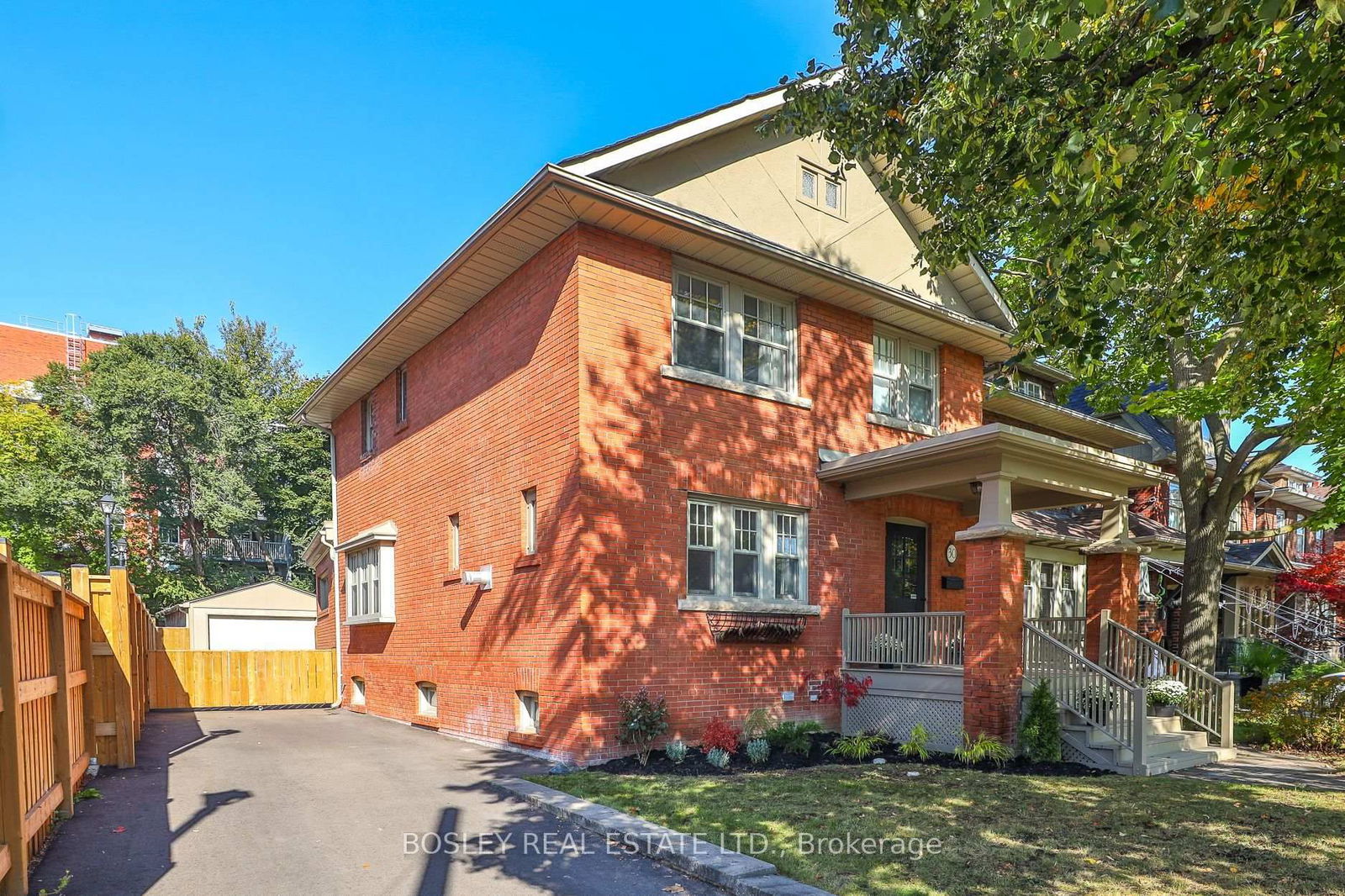 Detached House for sale at 30 Wanless Avenue, Toronto, Lawrence Park North, M4N 1V6 - MLS: C12094838