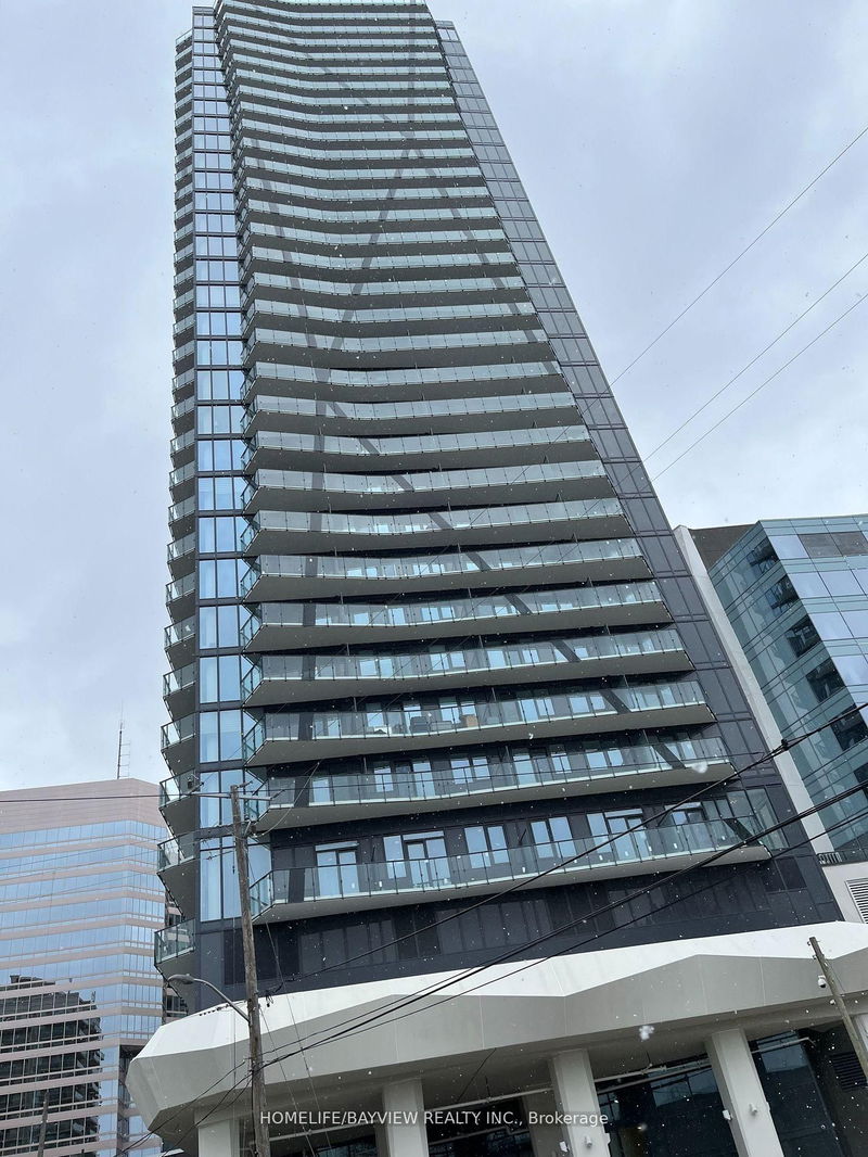 home for lease on 504-15 Ellerslie Avenue